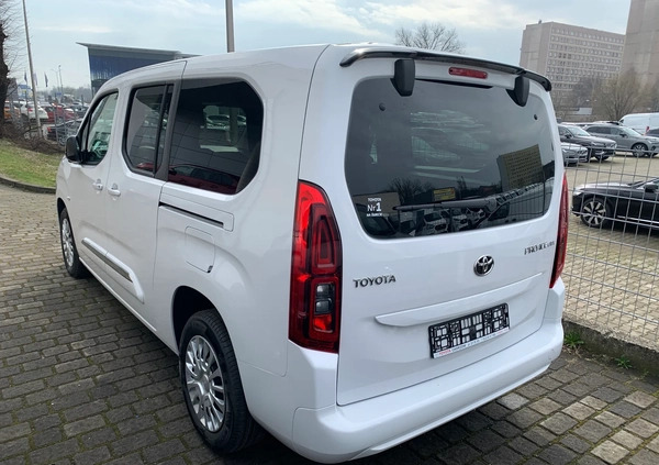 Toyota Proace City Verso cena 141900 przebieg: 2, rok produkcji 2024 z Trzebinia małe 7